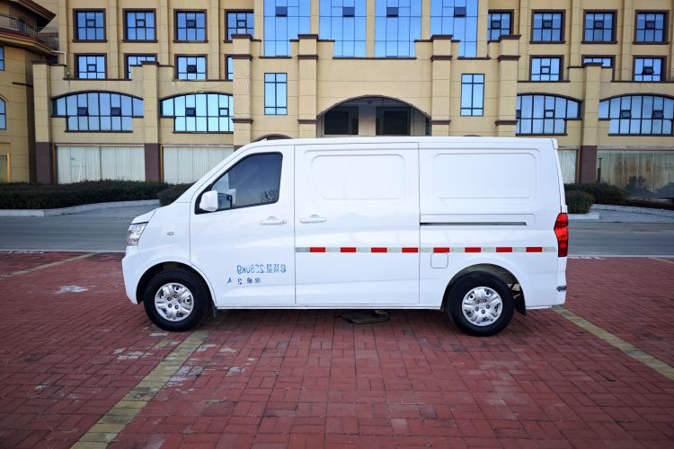 长安凯程 长安睿行EM60 2021款 纯电动厢式运输车60kW车身外观6005