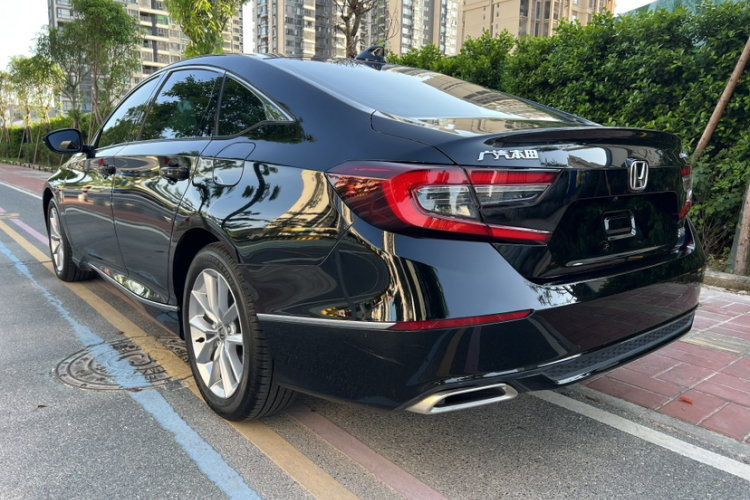 本田 雅阁 2022款 260TURBO 豪华版车身外观6001