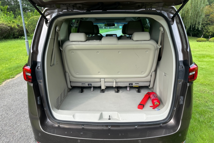 别克GL8 2020款 陆上公务舱 652T 豪华型中控内饰7012