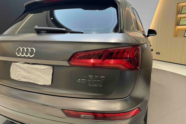 奥迪Q5L 2018款 40 TFSI 荣享时尚型 国V车身外观6008