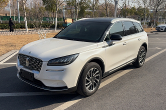 林肯 冒险家 2022款 2.0T 两驱尊享版