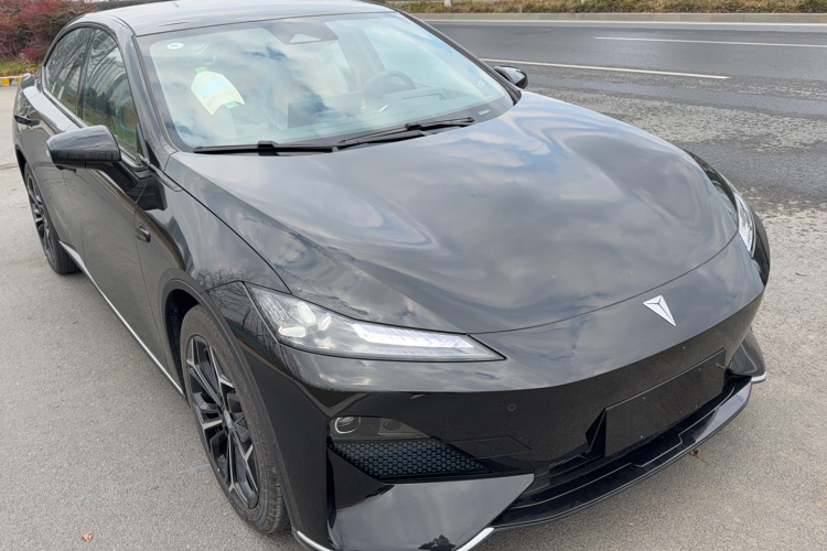 深蓝汽车 深蓝SL03 2025款 增程运动型车身外观6001