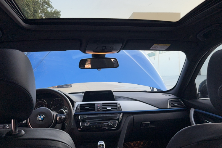 宝马3系 2018款 320i M运动套装局部细节22