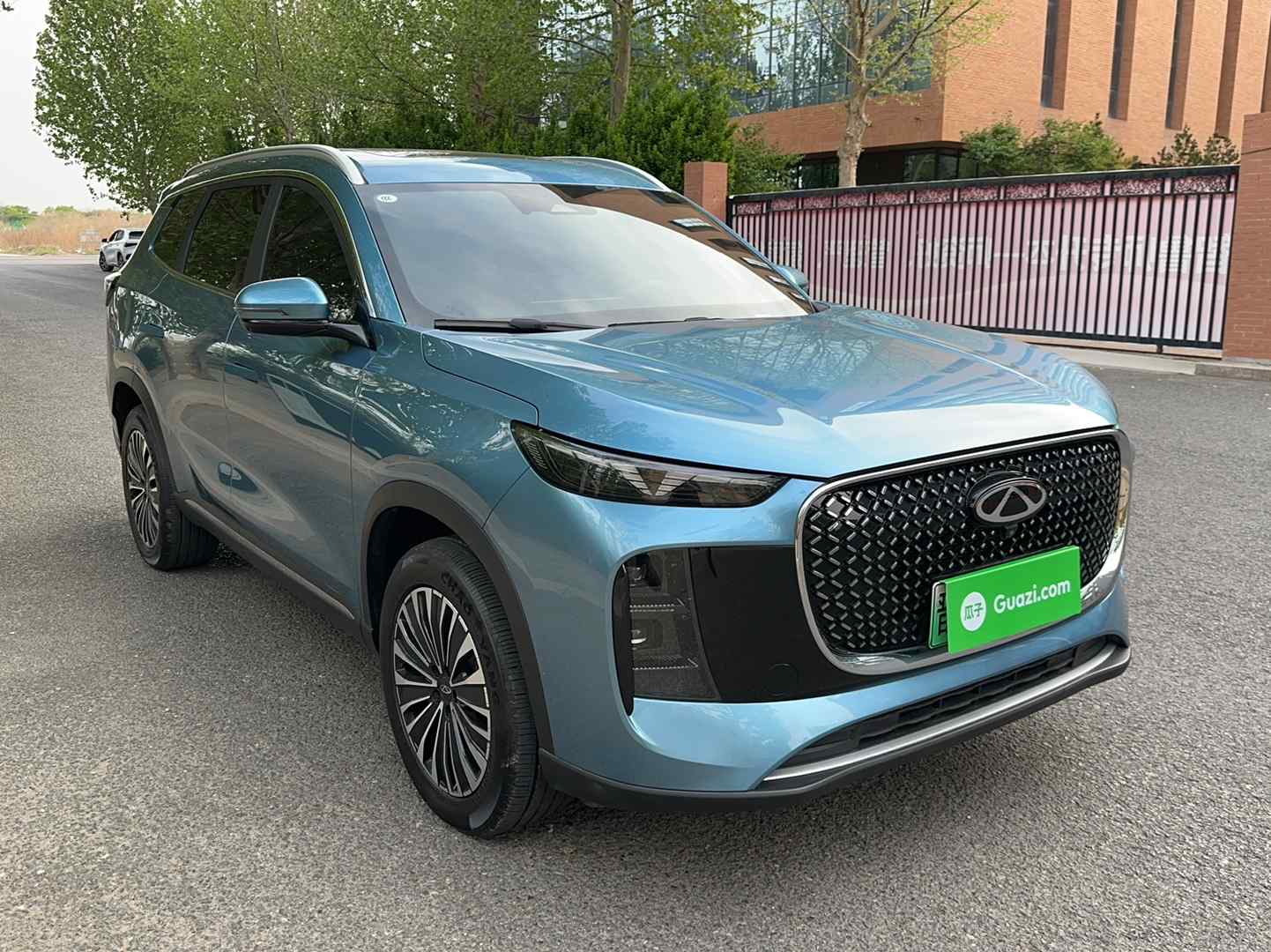 奇瑞 瑞虎8 PLUS C-DM 2025款 1.5T 116km 尊贵型 5座(5)