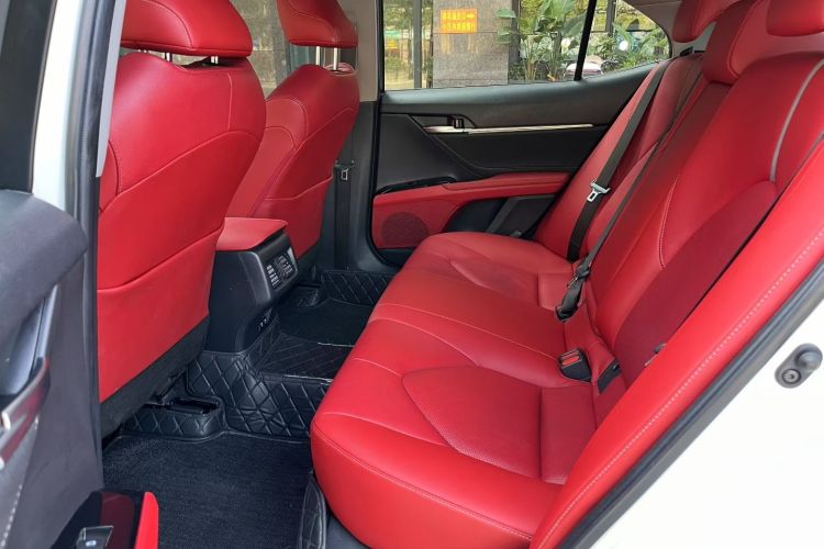 丰田 凯美瑞 2019款 2.5S 锋尚版 国VI中控内饰7002