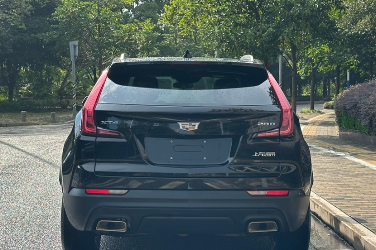 凯迪拉克XT4 2022款 28T 两驱风尚型车身外观6005