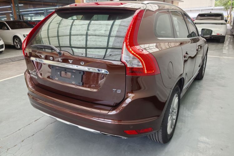 沃尔沃XC60 2016款 T5  智远版车身外观6013