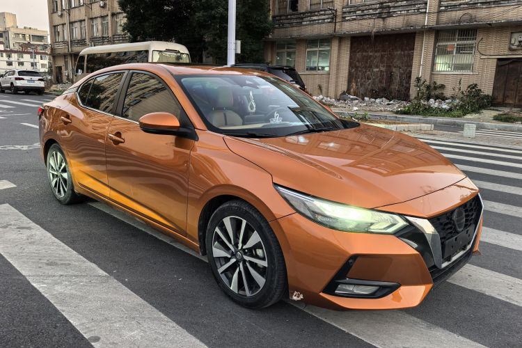 日产 轩逸 2021款 1.6L TOP CVT奢享版车身外观6002