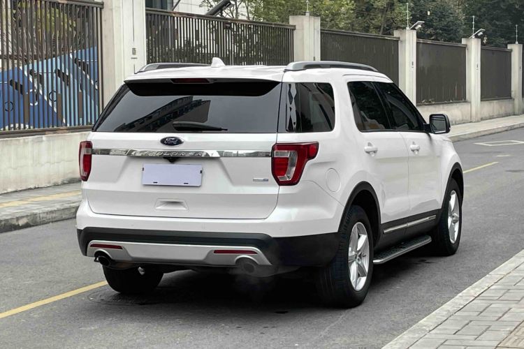 福特 探险者(进口) 2017款 2.3T 风尚版车身外观6006