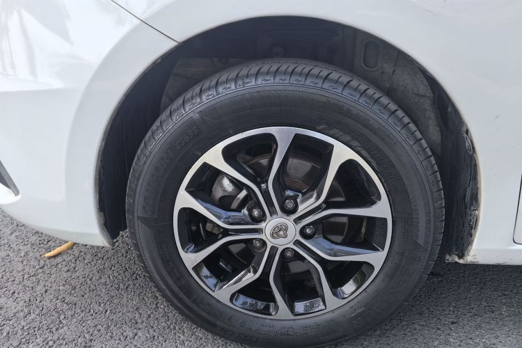 长安凯程 长安欧尚A600EV 2021款 轻快版车身外观6006