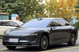 鸿蒙智行 享界S9 2025款 增程 Ultra