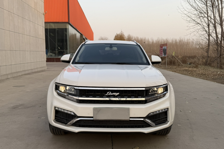 众泰 大迈X7 2018款 2.0T 自动尊贵型车身外观6001