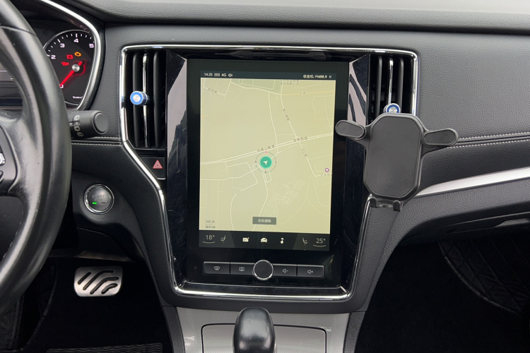 荣威RX5 2016款 20T 两驱自动互联网智享版局部细节16