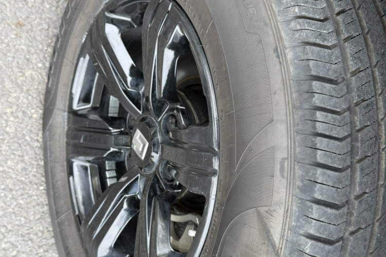 坦克300 2023款 越野版 2.0T 挑战者车身外观6014