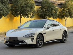 小米汽车 小米SU7 2024款 后驱长续航智驾版