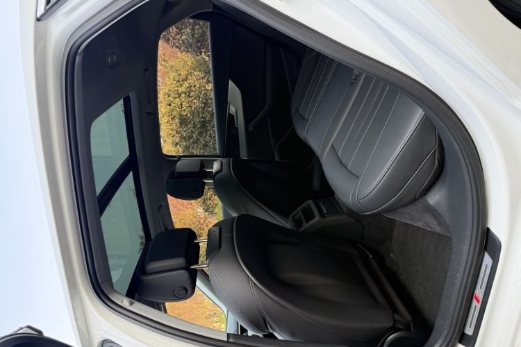 奥迪A4L 2022款 40 TFSI 时尚动感型车身外观6009