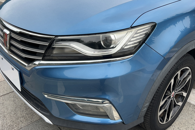 荣威RX5 2016款 20T 两驱自动互联网智享版车身外观6015