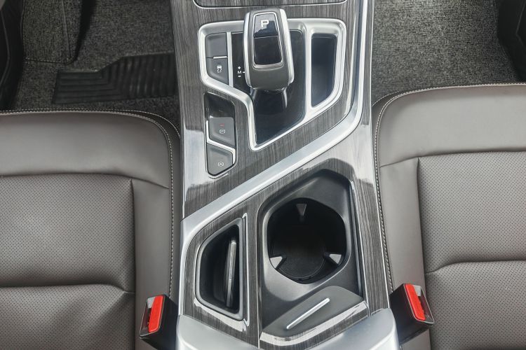 吉利汽车 嘉际 2021款 1.8TD DCT豪华型局部细节18