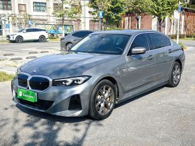 宝马i3 2022款 eDrive 35 L