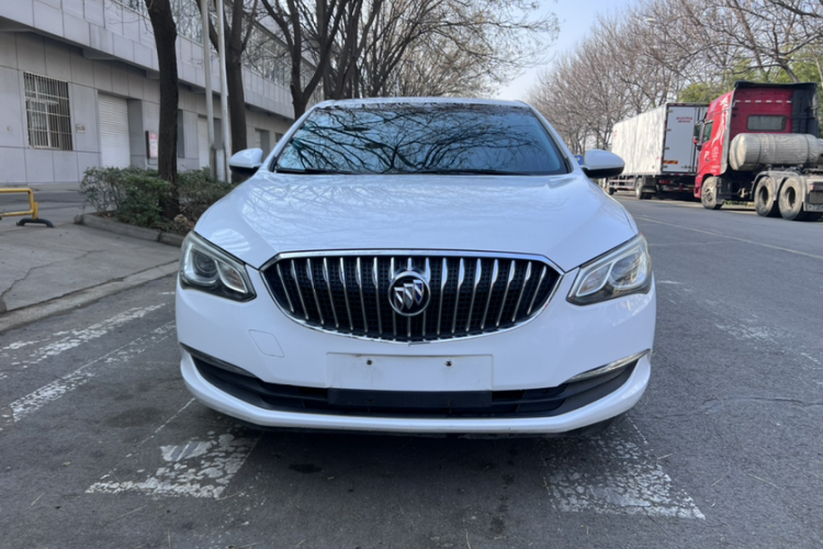 别克 英朗 2017款 15N 自动精英型车身外观6006