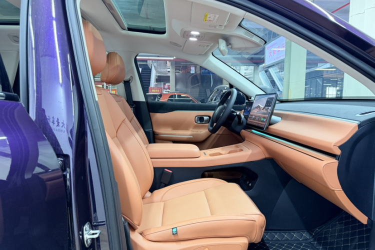 零跑汽车 零跑C16 2024款 增程 200激光雷达版局部细节41