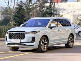 理想汽车 理想ONE 2021款 增程6座版