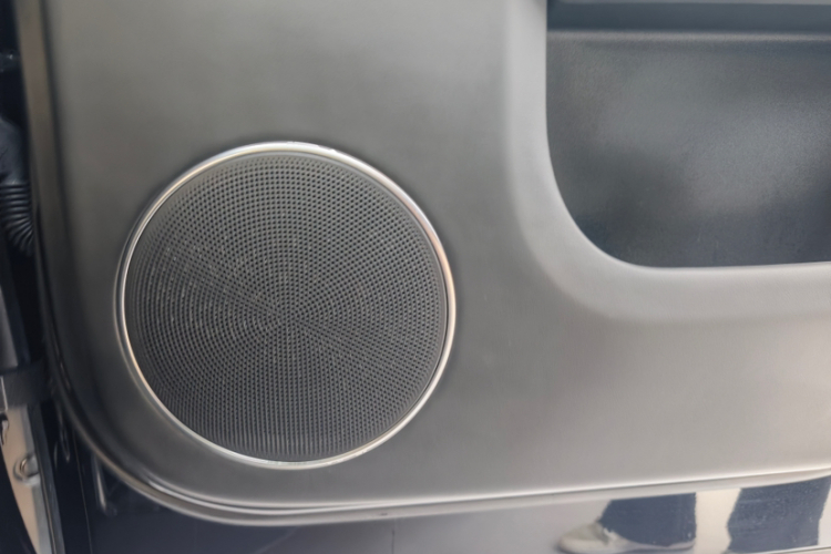 理想汽车 理想L8 2024款 Ultra中控内饰7001