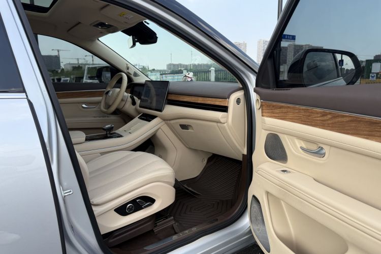 鸿蒙智行 问界M7 2024款 1.5T 后驱Plus版 5座局部细节41