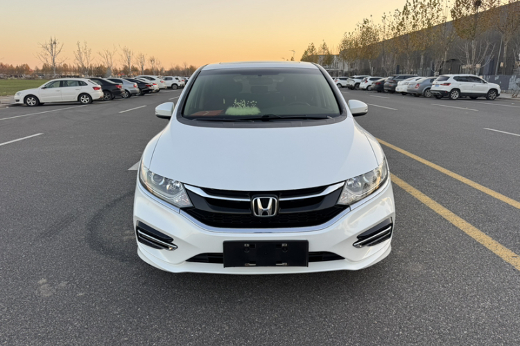 本田 杰德 2017款 210TURBO CVT风尚版 5座车身外观6002