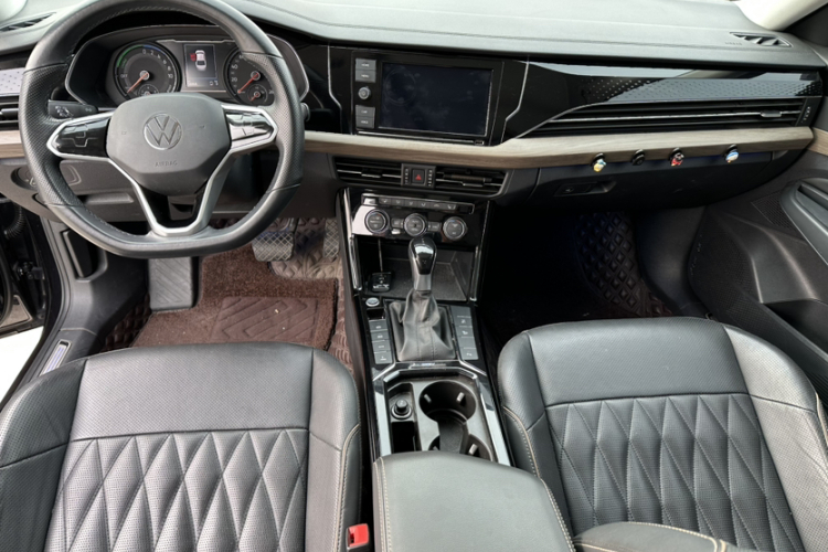 大众 帕萨特新能源 2019款 430PHEV 混动豪华版中控内饰7002