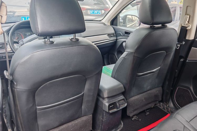 哈弗H6 2019款 运动版 1.5T 自动两驱精英型 国VI中控内饰7003