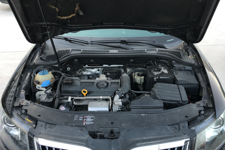 斯柯达 速派 2013款 1.4TSI 手动绅仕版局部细节9004