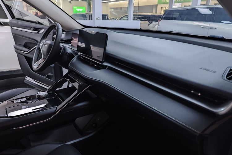 哈弗H6 2021款 第三代 1.5T 自动两驱Pro中控内饰7006