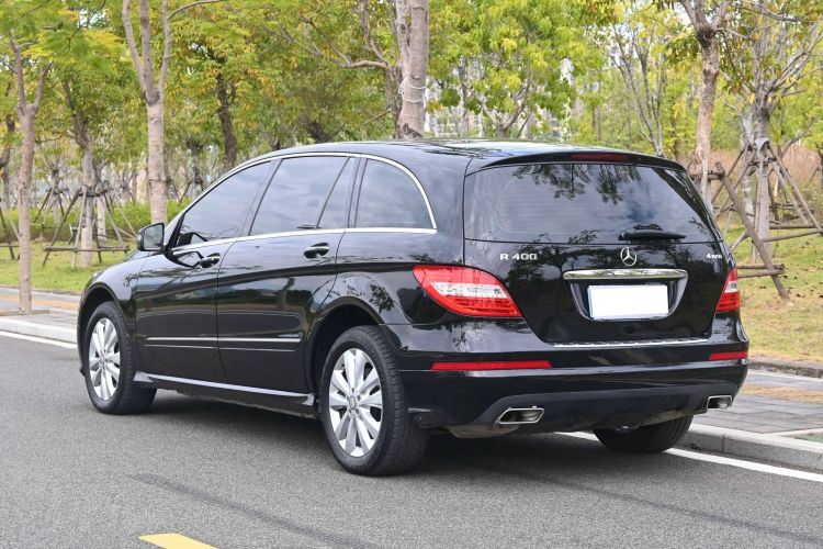 奔驰R级 2015款 R 400 4MATIC 豪华型车身外观6005