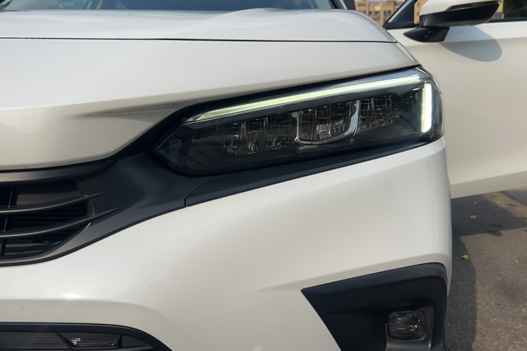 本田 思域 2022款 240TURBO CVT劲控版局部细节36