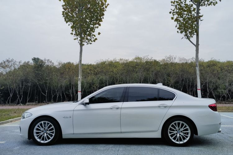 宝马5系 2017款 525Li 豪华设计套装车身外观6004