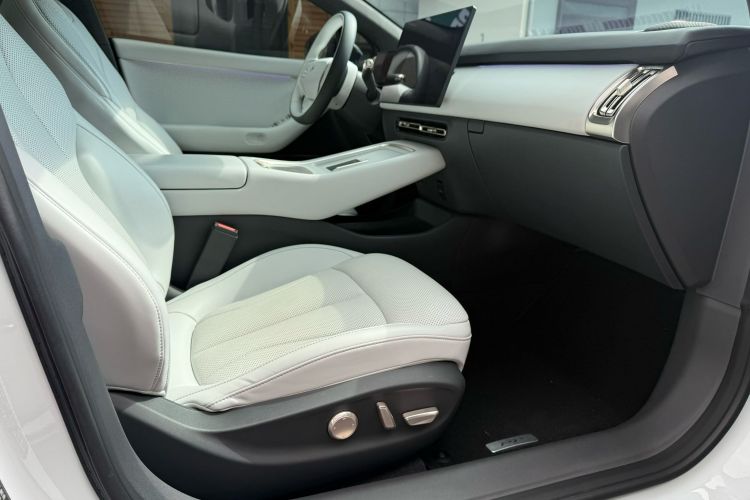 小鹏P7+ 2024款 长续航 Max中控内饰7003