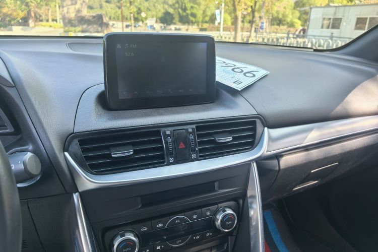 马自达CX-4 2016款 2.0L 自动两驱蓝天品位版局部细节16