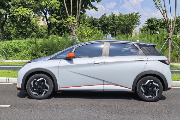 比亚迪 海豚 2021款 405km 时尚版车身外观6003