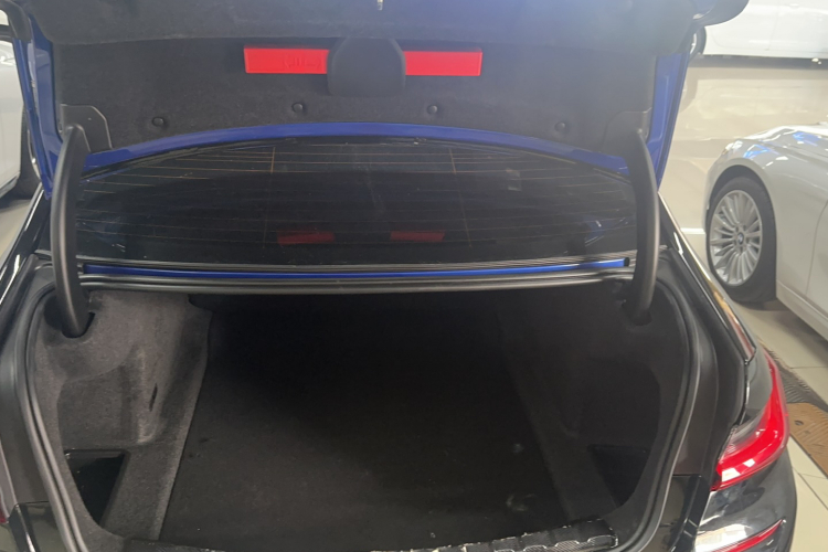 宝马3系 2021款 改款 320Li M运动套装局部细节23