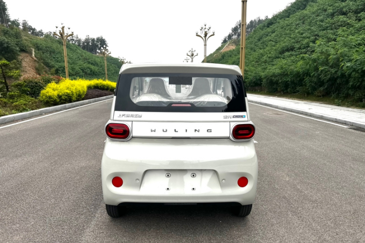 五菱汽车 宏光MINIEV 2024款 第三代 215km 青春版车身外观6004