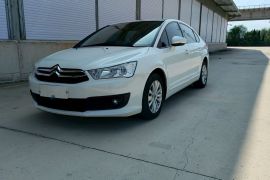 雪铁龙 世嘉 2013款 三厢 1.6L 自动品尚型