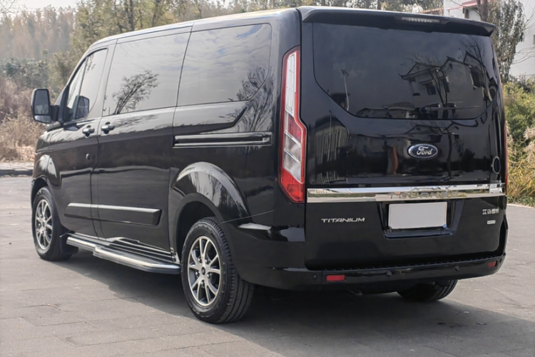 福特 途睿欧 2017款 2.0T 自动精睿版车身外观6005