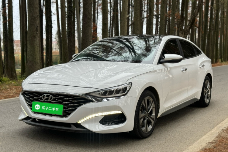 现代 菲斯塔 2019款 280TGDi 运动版 国VI车身外观6001