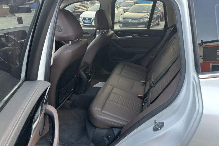 宝马X3 2018款 xDrive25i 豪华套装 国V中控内饰7005