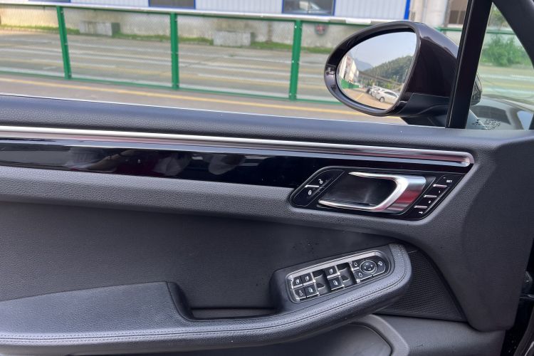 保时捷 2017款  Macan S 3.0T中控内饰7009