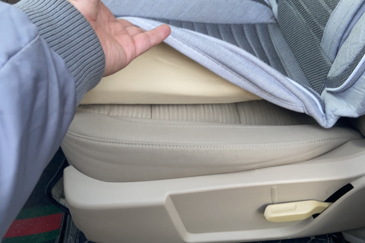 福特 福克斯 2013款 三厢经典 1.8L 手动基本型中控内饰7005