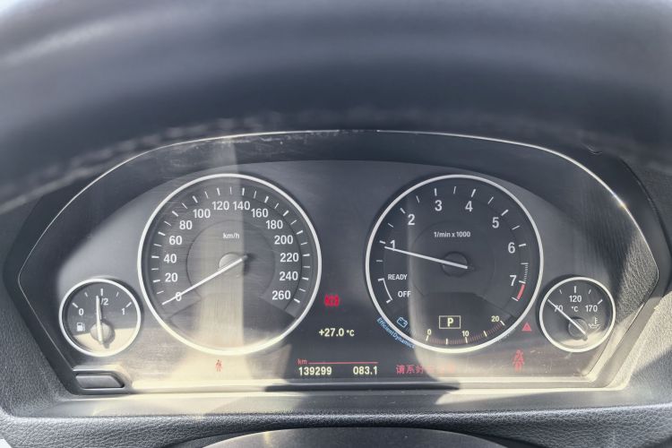 宝马3系 2018款 320Li 时尚型中控内饰15