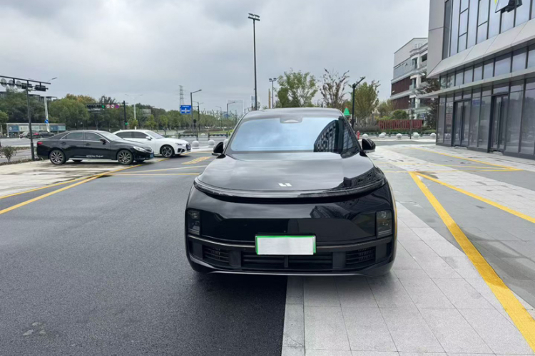 理想汽车 理想L9 2023款 Pro车身外观6004