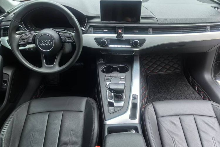 奥迪A4L 2019款 40 TFSI 时尚型 国VI局部细节9001